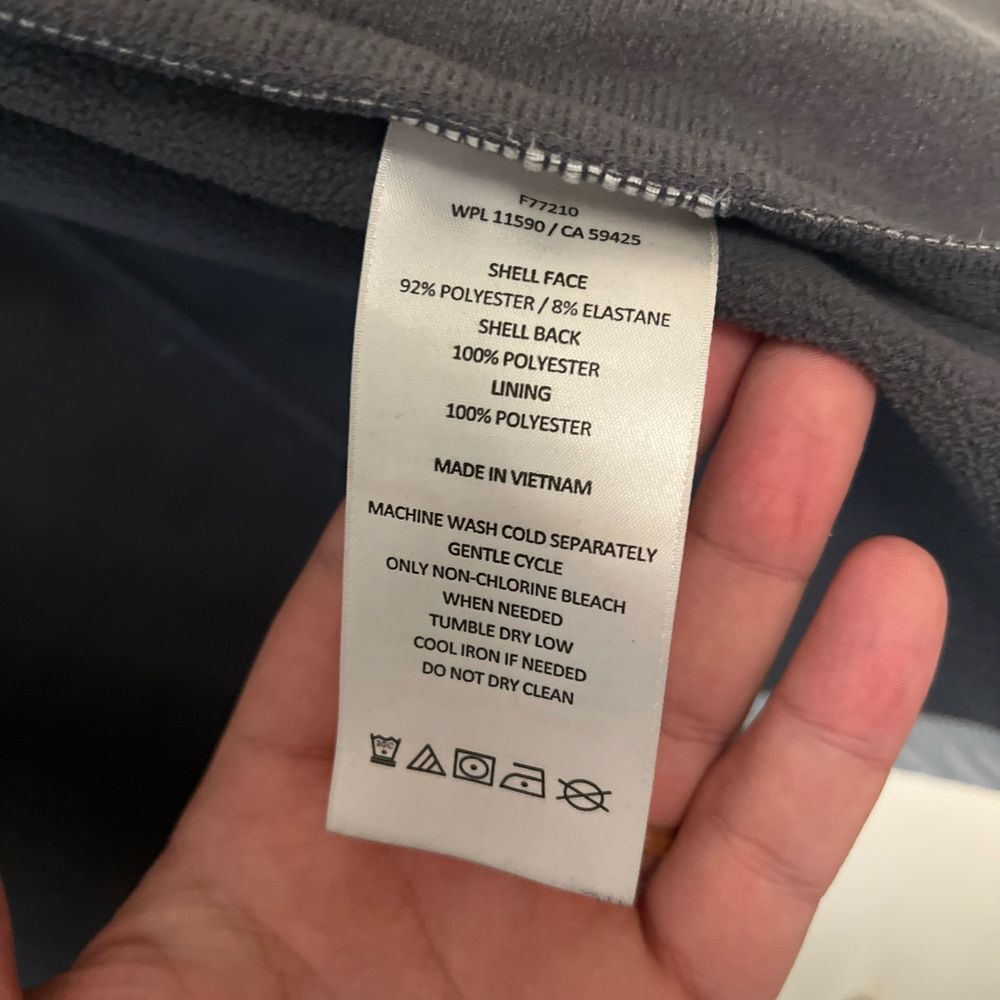 Tumi Gray Softshell Jacket - Picture 2 of 4